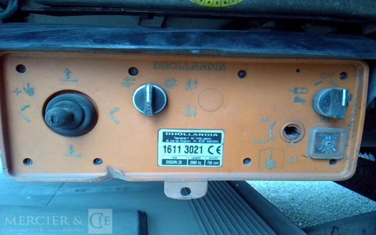 FRUEHAUF SEMI REMORQUE BACHE HAYON 3 ESSIEUX PTAC 38T GRIS EK-353-DL