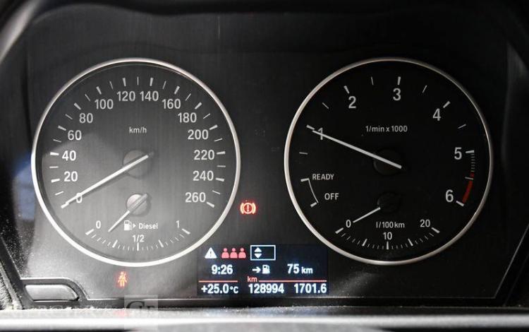 BMW SERIE 1 1,5 114 D 95 URBAN CHIC BLANC EK-469-CF