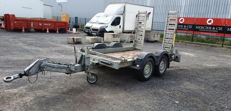 HUBIERE REMORQUE PORTE ENGIN 2 ESSIEUX PTAC 2,5 TONNES – ANNEE 2017  EK-492-XA
