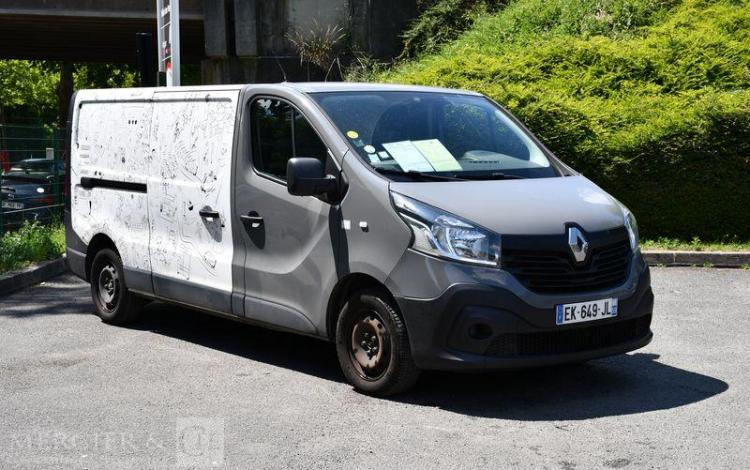 RENAULT TRAFIC 1.6 DCI 120 L2H1 GRAND-CONFORT GRIS EK-649-JL