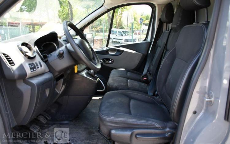 RENAULT TRAFIC 1.6 DCI 120 L2H1 GRAND-CONFORT GRIS EK-649-JL