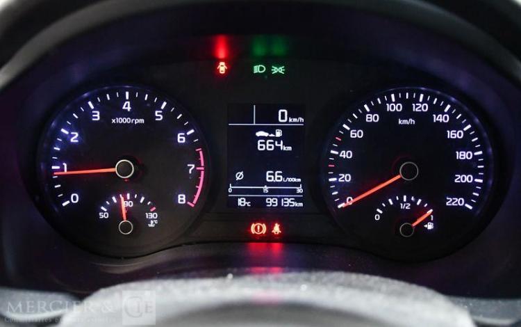 KIA RIO 1,0 T-GDI 100 LAUNCH EDITION ISG ROUGE EM-078-DF