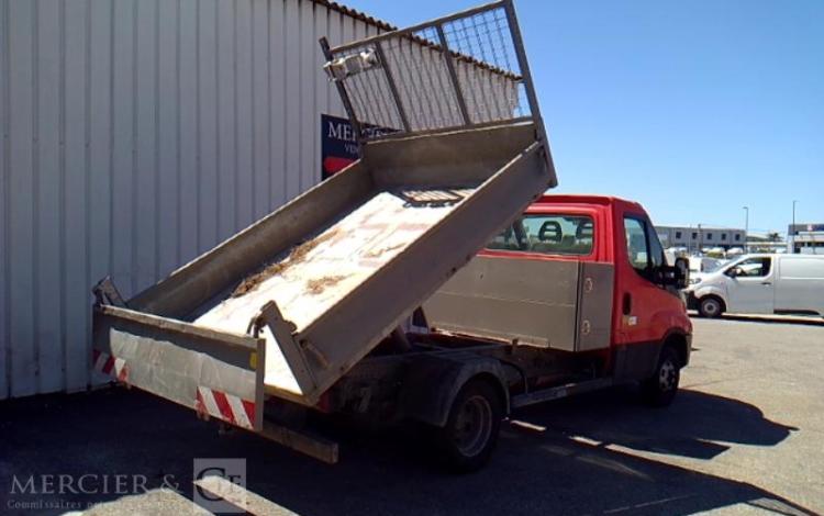 IVECO 35C13 BENNE SIMPLE CABINE – NON ROULANT  EN-191-BB