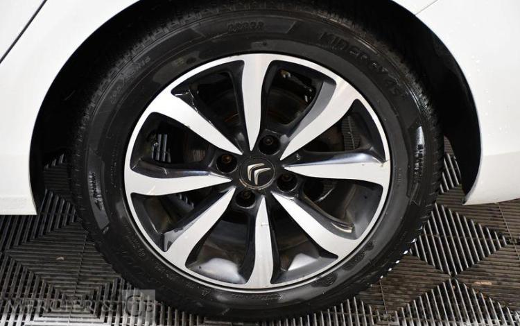 CITROEN C4 100CH MILLENIUM BUSINESS BLANC EQ-242-NV