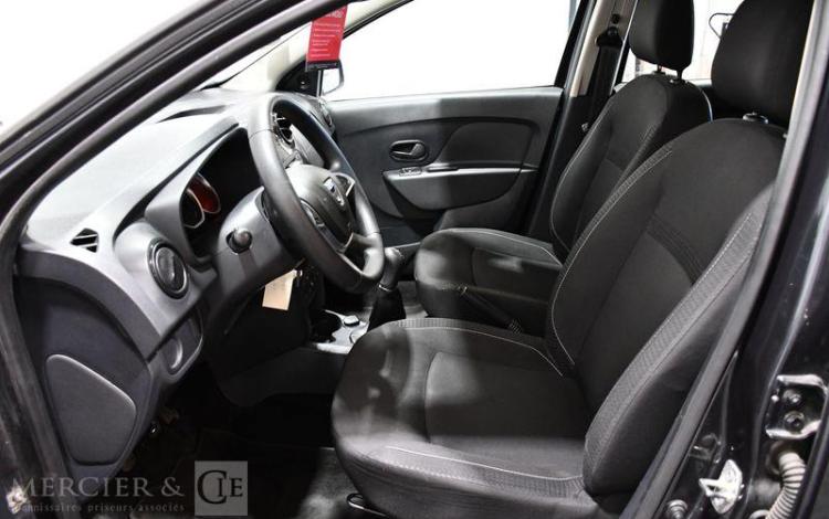 DACIA SANDERO STEPWAY 0,9 TCE 90 AMBIANCE BVA NOIR EQ-249-RF
