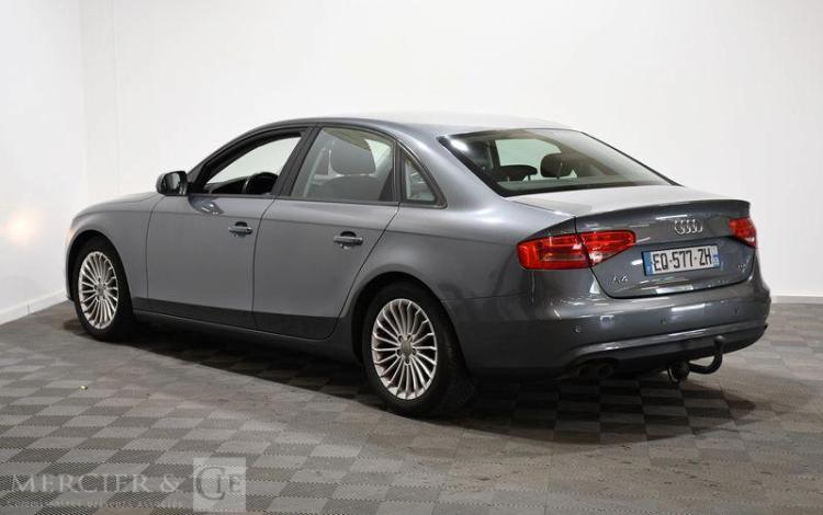 AUDI A4 2,0 TDI 145CH AMBIENTE GRIS EQ-577-ZH