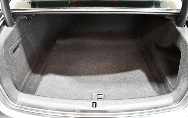 AUDI A4 2,0 TDI 145CH AMBIENTE GRIS EQ-577-ZH