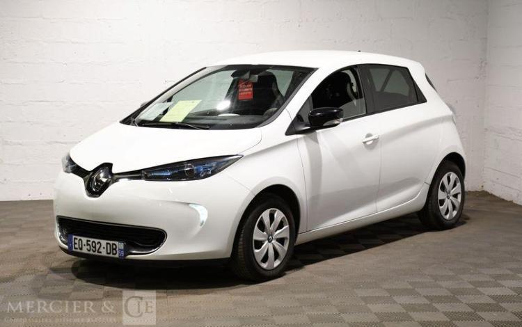 RENAULT ZOE R90 ZE 90 58PPM 40KWH LIFE BVA – CHARGE NORMALE BLANC EQ-592-DB
