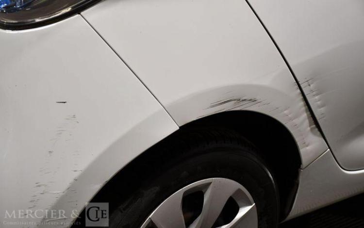 RENAULT ZOE R90 ZE 22kWh LIFE -ACHAT INTEGRAL BLANC EQ-592-DB