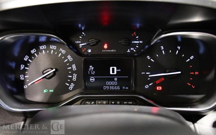 CITROEN C3 AIRCROSS 1,2 110 SHINE START/STOP ROUGE ER-282-TT