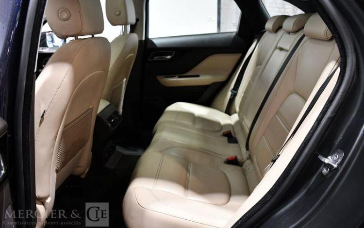 JAGUAR F-PACE 2.0 D 180 PRESTIGE 4X2 BVA BLEU ER-705-AE
