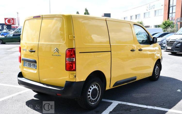 CITROEN JUMPY NOUVEAU STD BLUEHDI 95CH BVM TAILLE M CONFORT
 JAUNE ES-986-YB