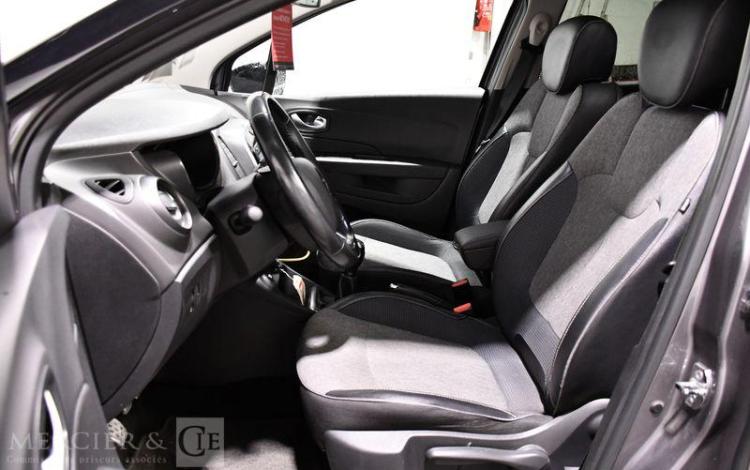 RENAULT CAPTUR 1.5 DCI 90 ENERGY INTENS GRIS ET-246-RV