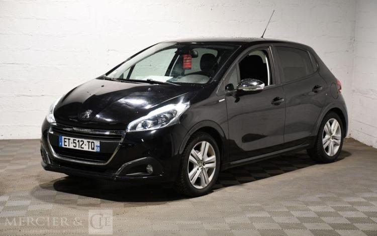 PEUGEOT 208 1,2 PURETECH STYLE NOIR ET-512-TQ