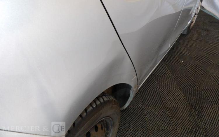 TOYOTA YARIS 1.3 VVTI 85CH NAVIMEDIA GRIS ET-761-HF