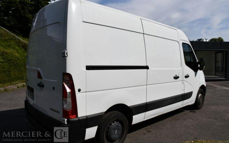 RENAULT MASTER GCF TRAC F3300 L2H2 DCI 130 BLANC EV-598-QV