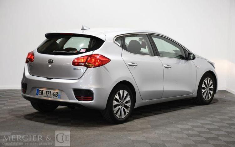 KIA CEED 1.0 T-GDI 100CH ACTIVE GRIS EW-171-GB