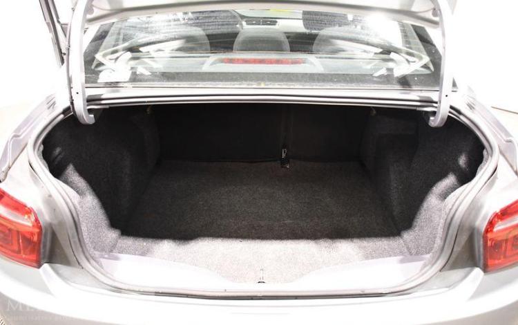 CITROEN C-ELYSEE 1,2 PURETECH 80 LIVE GRIS EW-294-BR