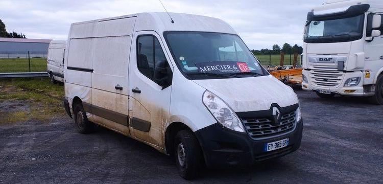 RENAULT MASTER 2.3 DCI 130CV FOURGON L2H2 12M3 DIESEL – ANNEE 2018 BLANC EY-385-GR