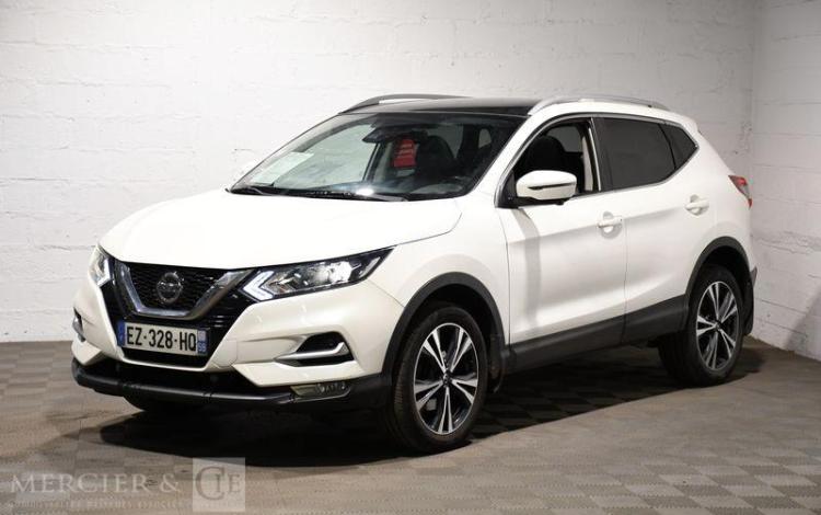 NISSAN QASHQAI 1,2 DIGT 115 TECKNA  2WD X TRONIC BLANC EZ-328-HQ