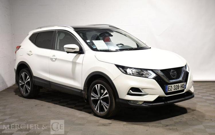 NISSAN QASHQAI 1,2 DIGT 115 TECKNA  2WD X TRONIC BLANC EZ-328-HQ