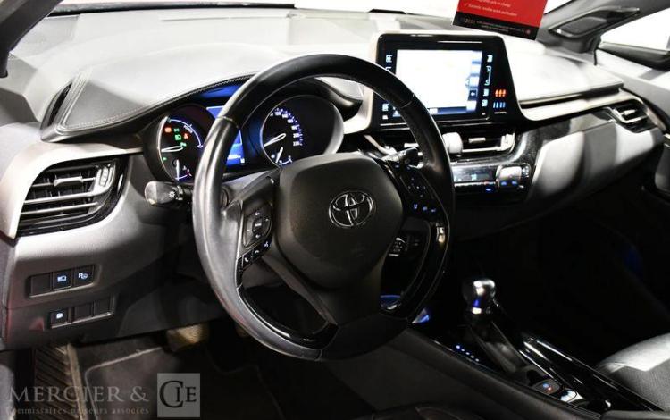 TOYOTA C-HR 1,8 122CH 100 FULL-HYBRID COLLECTION 4X2 E-CVT BVA BORDEAUX FA-112-TA