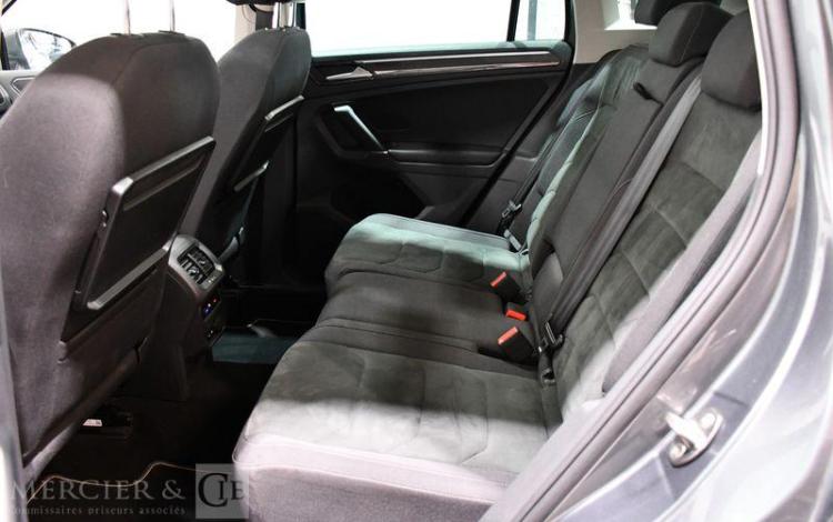 VOLKSWAGEN TIGUAN 2,0 TDI 150CH CARAT EXCLUSIVE DSG GRIS FA-943-LY