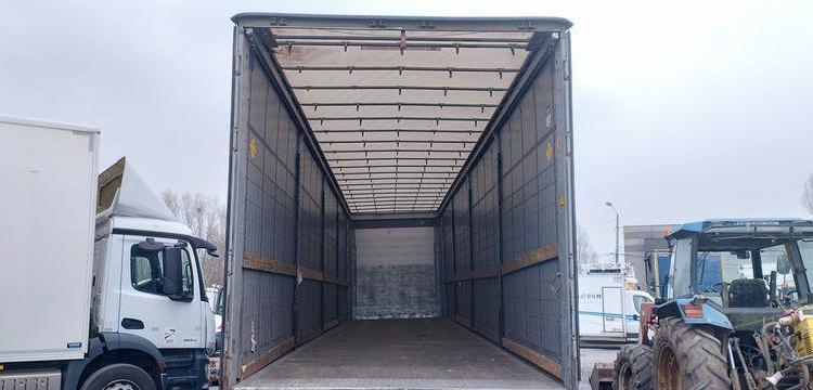 SCHMITZ SEMI-REMORQUE BACHEE 3 ESSIEUX AVEC HAYON DHOLLANDIA 2000KG – PTAC 39 TONNES  FB-609-YF