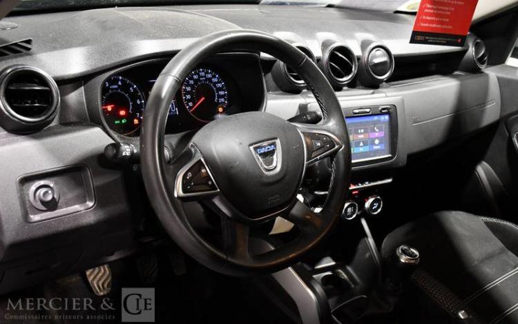 DACIA DUSTER PRESTIGE BLUE DCI 115 4X2 NOIR FC-066-VQ