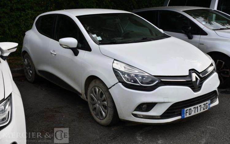 RENAULT CLIO STE DCI90 AIR MEDIANAV BLANC FD-717-ZG