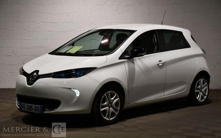 RENAULT ZOE R110 40kWh ACHAT-INTEGRAL CHARGE-NORMALE ZEN BLANC FE-285-BX