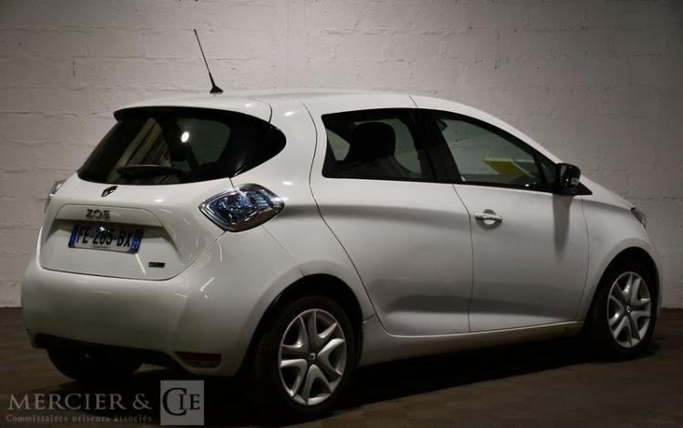 RENAULT ZOE R110 40kWh ACHAT-INTEGRAL CHARGE-NORMALE ZEN BLANC FE-285-BX