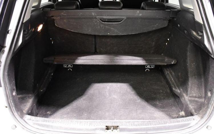 RENAULT CLIO ESTATE 90CH INTENS BLANC FE-637-LM