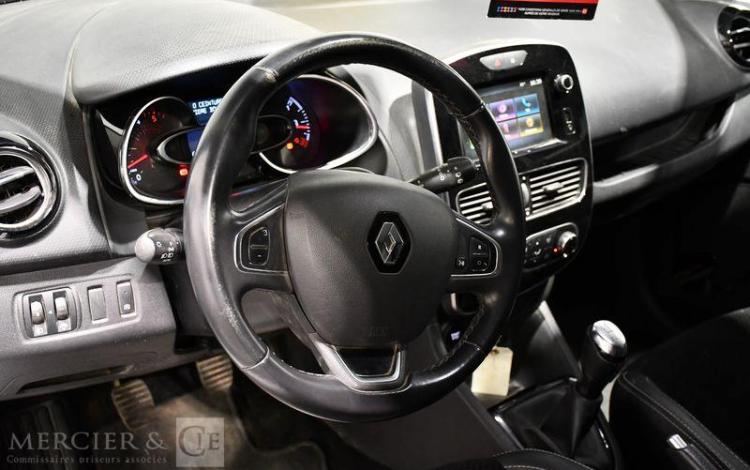 RENAULT CLIO ESTATE 90CH INTENS BLANC FE-637-LM
