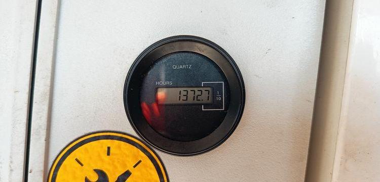 RENAULT MASTER  AVEC NACELLE 12 A 14 M KLUBB BLANC FE-658-BJ