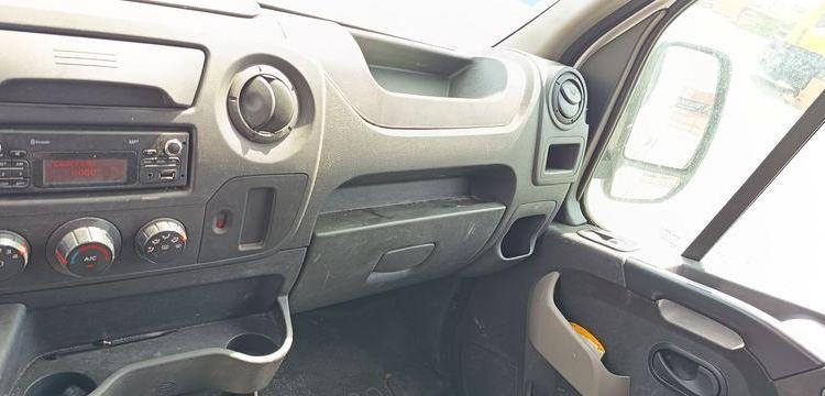 RENAULT MASTER  AVEC NACELLE 12 A 14 M KLUBB BLANC FE-658-BJ