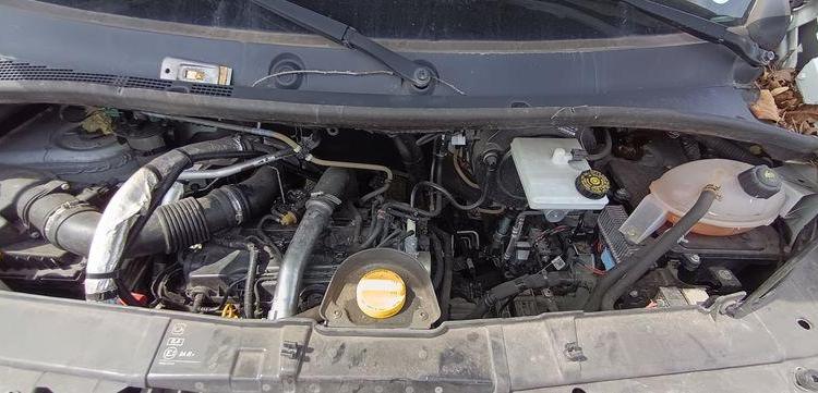 RENAULT MASTER  AVEC NACELLE 12 A 14 M KLUBB BLANC FE-658-BJ