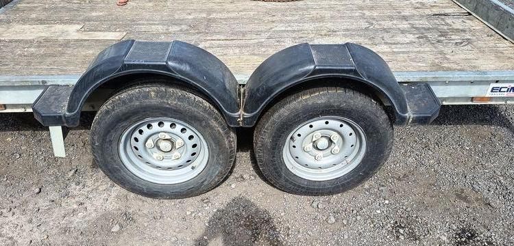 ECIM REMORQUE PORTE ENGIN 2 ESSIEUX PTAC 3T5 – ANNEE 2019  FE-850-RB