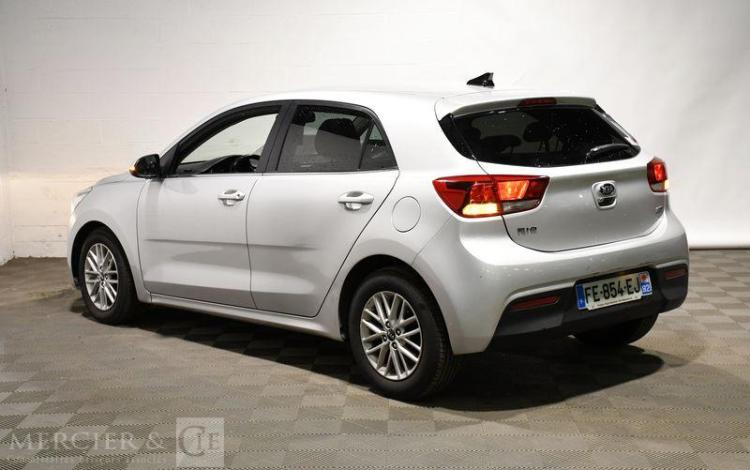 KIA RIO 1.0 T-GDI 120 DESIGN vente à pro immat suspendue immo administrative GRIS FE-854-EJ