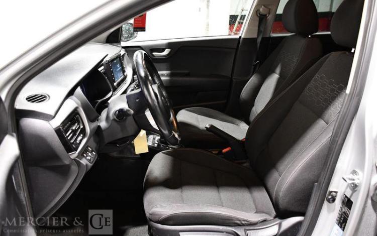 KIA RIO 1.0 T-GDI 120 DESIGN vente à pro immat suspendue immo administrative GRIS FE-854-EJ