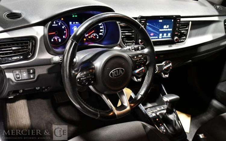 KIA RIO 1.0 T-GDI 120 DESIGN vente à pro immat suspendue immo administrative GRIS FE-854-EJ