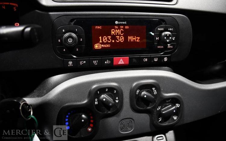 FIAT PANDA 1,2 69CH S&S LOUNGE GRIS FF-220-BE