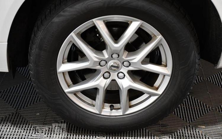 VOLVO XC60 2,0 D4 190 BUSINESS EXECUTIVE GEARTRONIC BVA BLANC FG-450-VX