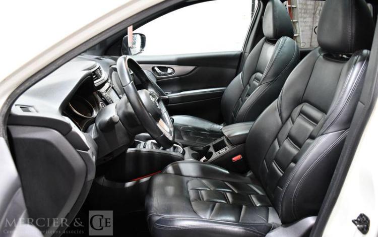 NISSAN QASHQAI 1.5 DCI 115 TEKNA + BLANC FG-797-MC