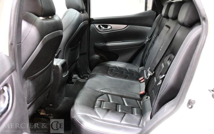 NISSAN QASHQAI 1.5 DCI 115 TEKNA + BLANC FG-797-MC