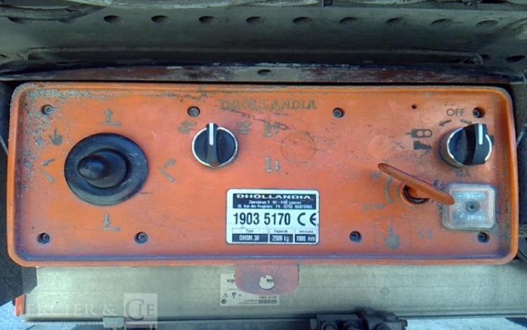 SCANIA PORTEUR P340 CAISSE HAYON GNC 2 ESSIEUX PTAC 19T BLANC FG-934-TT