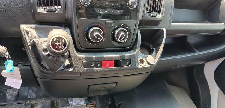 PEUGEOT BOXER 3 PHASE 3 435 L2 2,0HDI 16V 130CV AVEC HAYON DHOLLANDIA – DIESEL BLANC FH-321-ZZ