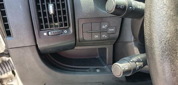 PEUGEOT BOXER 3 PHASE 3 435 L2 2,0HDI 16V 130CV AVEC HAYON DHOLLANDIA – DIESEL BLANC FH-321-ZZ
