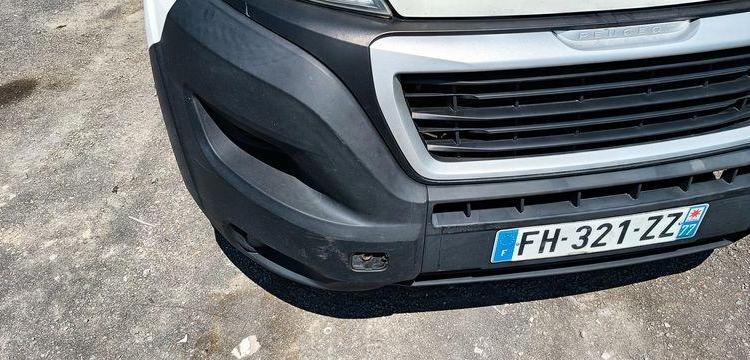 PEUGEOT BOXER 3 PHASE 3 435 L2 2,0HDI 16V 130CV AVEC HAYON DHOLLANDIA – DIESEL BLANC FH-321-ZZ