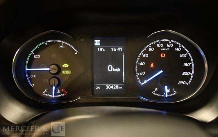 TOYOTA YARIS HYBRIDE 100H DYNAMIC 5P  FH-524-GX
